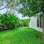 Villa Aurora